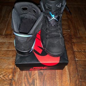 AIR JORDAN RETRO 6